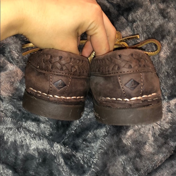 Women Sperry shoes - Picture 2 of 3